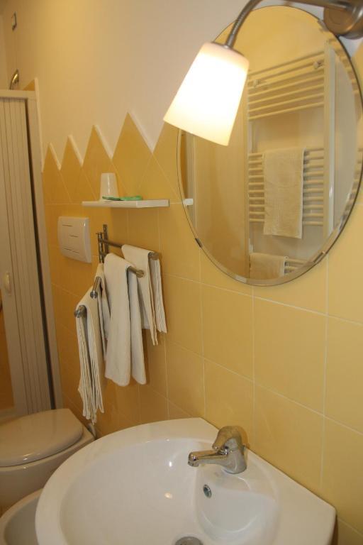 Hotel La Congiura Dei Baroni Teggiano Pokój zdjęcie