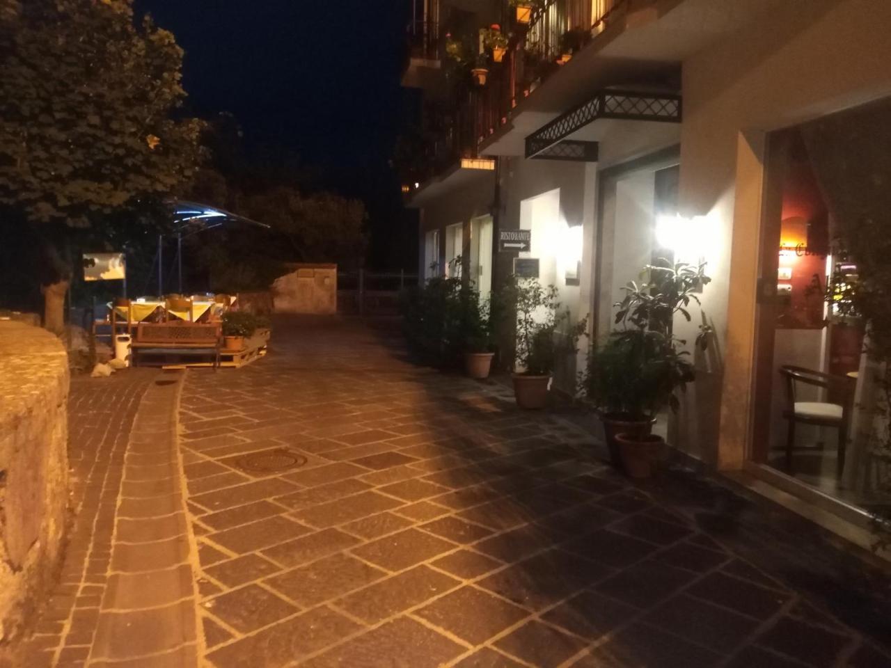 Hotel La Congiura Dei Baroni Teggiano Zewnętrze zdjęcie
