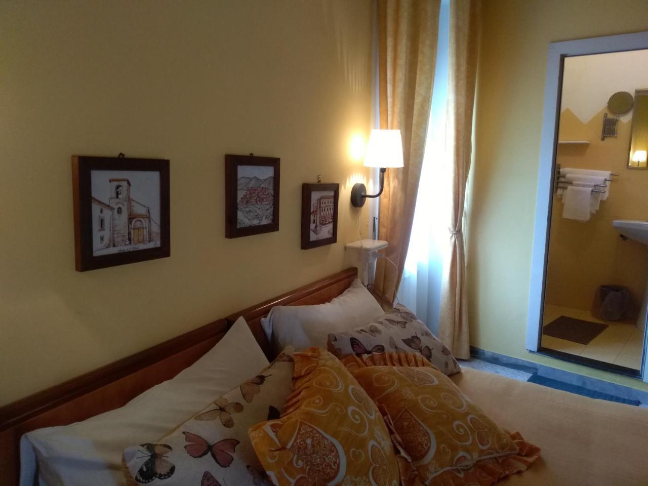 Hotel La Congiura Dei Baroni Teggiano Zewnętrze zdjęcie